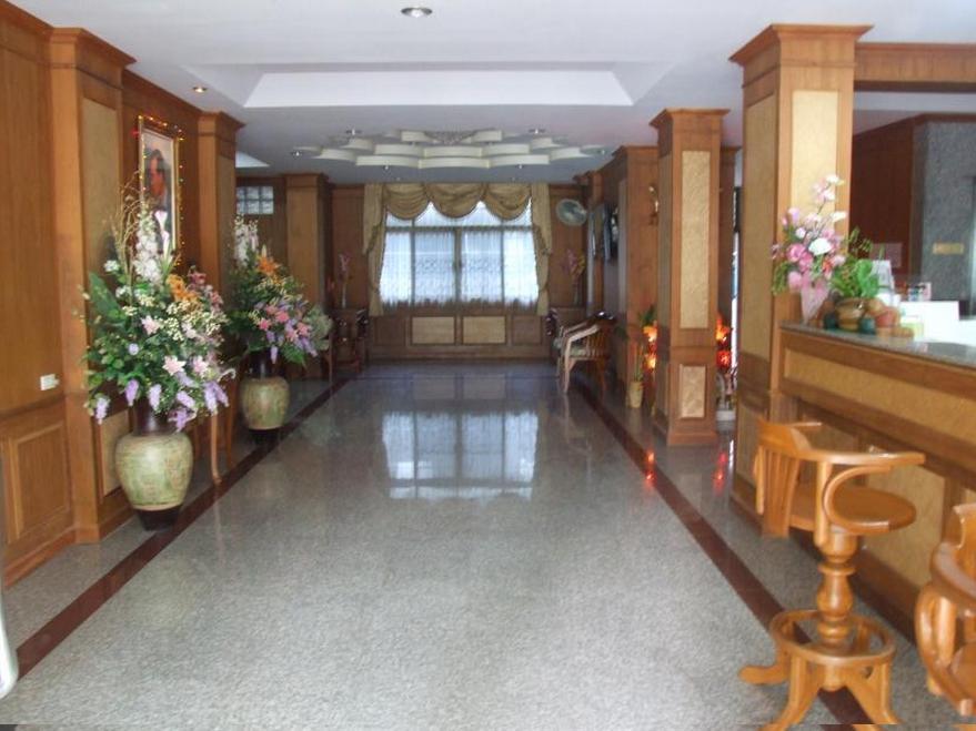 Veerasuda Condotel Ratchaburi Exterior foto