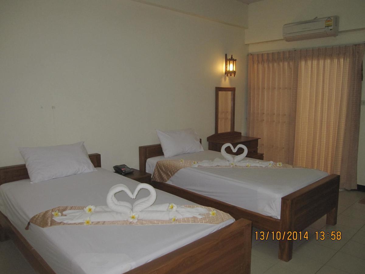 Veerasuda Condotel Ratchaburi Exterior foto