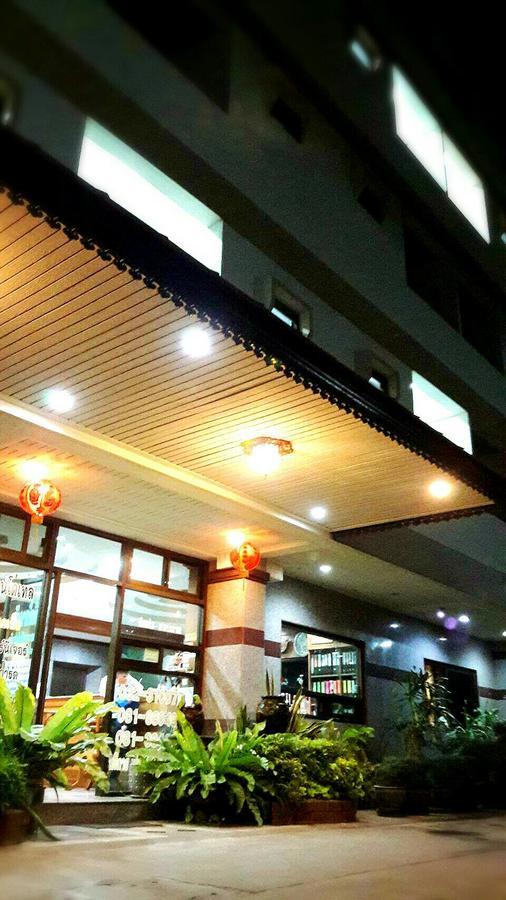 Veerasuda Condotel Ratchaburi Exterior foto